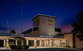 Drake Oak Brook Hotel